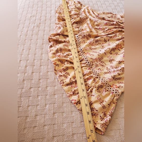 NWT Sunday Mi Amor Floral Open Back Cutout Detail Dress - Picture 16 of 16